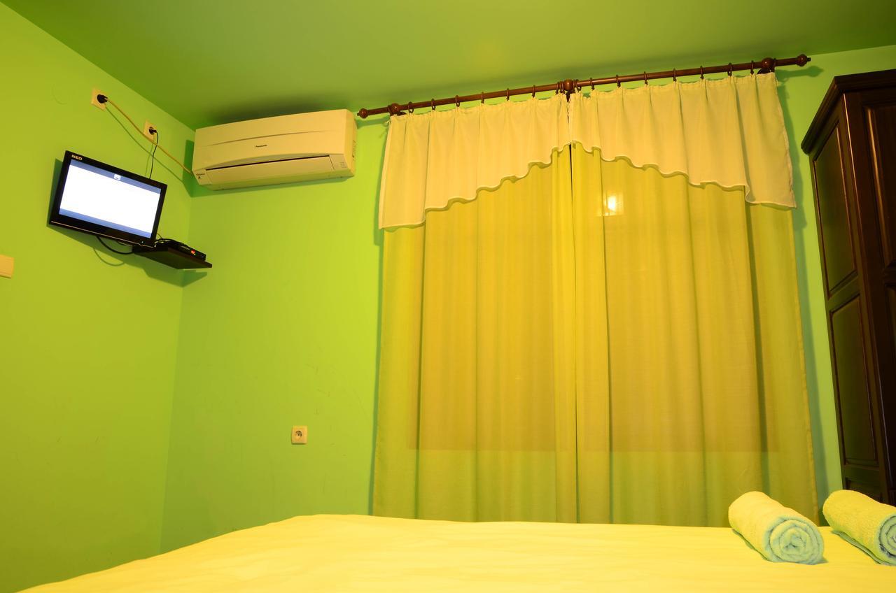 Guest House Ivan Cherni Osum Exterior foto